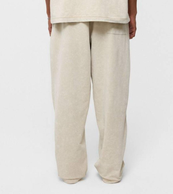 Ensemble beige clair, disponible en noir, gris, violet, bleu