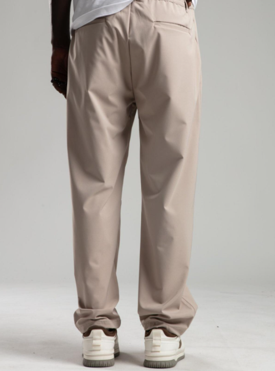 Pantalon décontracté couleur noir