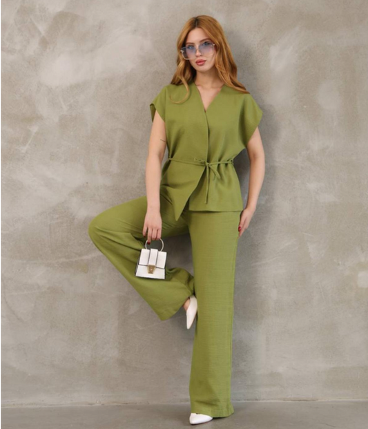 Ensemble pantalon et veste en lin pistache, disponible en noir